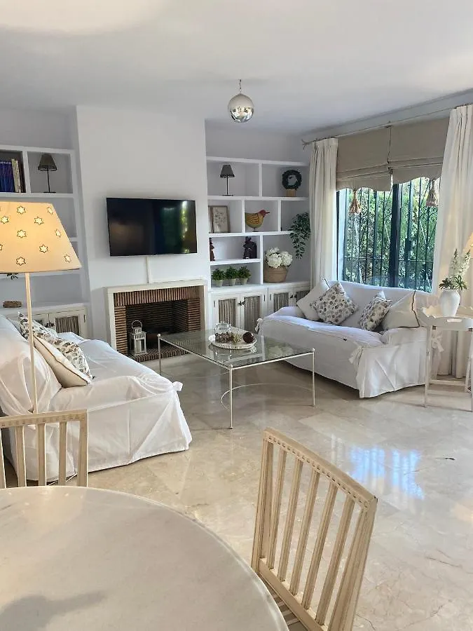 Homey Home Guadalvillas 91 マルベーリャ